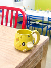 Load image into Gallery viewer, Chunky Psyduck Left Mug Gold Luster Charms