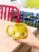Load image into Gallery viewer, Chunky Psyduck Right Mug Gold Luster Charms