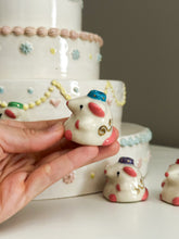 Load image into Gallery viewer, Rat “Crying In the Club” Cake Topper