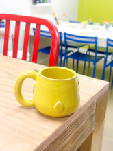 Load image into Gallery viewer, Chunky Psyduck Left Mug Gold Luster Charms