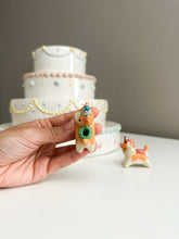 Load image into Gallery viewer, Orange Kitty Cake Topper