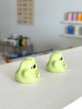 Load image into Gallery viewer, Tattoo “DAD” Froggy Desk Pal