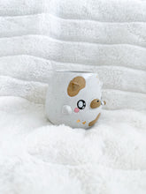Load image into Gallery viewer, Chunky Kitty Cat Cup - Gold Luster