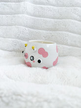 Load image into Gallery viewer, Upper Call x Candle Leaf Collab - Cow Candle
