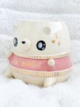Load image into Gallery viewer, Sassy Sweater Bear Cups - Gold Luster