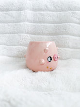 Load image into Gallery viewer, Chunky Piggy Wiggly Cup - Gold Luster