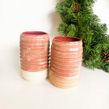 Load image into Gallery viewer, Cranberry Kiss 16oz Tumbler 18