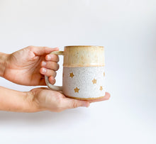 Load image into Gallery viewer, Preorder: Star Drip Mug 16oz