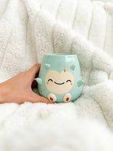 Load image into Gallery viewer, Chunky Lil Snorlax - Gold Luster