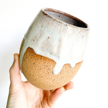Load image into Gallery viewer, Lavender Cream Wineglasses (53)