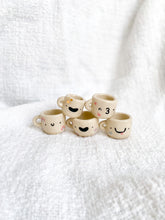 Load image into Gallery viewer, Mini Mug Paint Pots