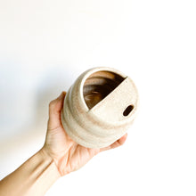 Load image into Gallery viewer, Toasted Marshmallow Bubble Sippy Cup (30)