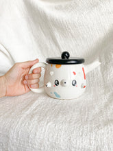 Load image into Gallery viewer, Picasso the Artist Bear Teapot