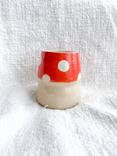 Load image into Gallery viewer, Lil Mushroom Boi Cup