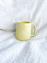 Load image into Gallery viewer, GameBoy Mug