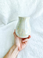 Load image into Gallery viewer, Pearl Opal Bud Vase