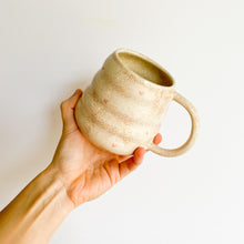 Load image into Gallery viewer, Tiny Hearts Bubble Mug 16oz