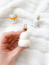 Load image into Gallery viewer, Holiday Animals Ornament