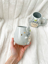 Load image into Gallery viewer, Chunky Totoro Cup with Gold Luster