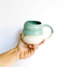 Load image into Gallery viewer, Juniper Forest Bubble Mug 16oz