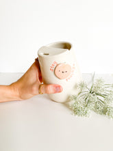 Load image into Gallery viewer, “Stay Peachy” 14oz Sippy Cup (20)