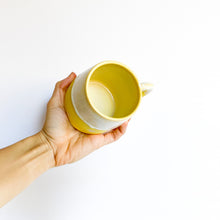 Load image into Gallery viewer, Lemon Star Drip Mug 12oz