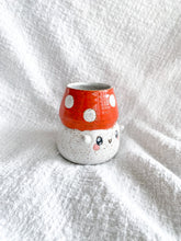 Load image into Gallery viewer, Speckled Mushroom Boi Cup