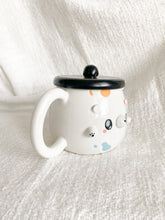 Load image into Gallery viewer, Picasso the Artist Bear Teapot