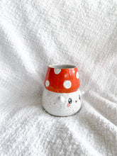 Load image into Gallery viewer, Speckled Mushroom Boi Cup