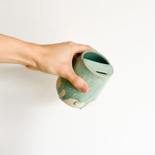Load image into Gallery viewer, Juniper Forest Sippy Cup 16oz