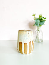 Load image into Gallery viewer, Cinnamon Roll Sippy Cup 14oz (6)