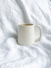 Load image into Gallery viewer, Trick or Treat Mug 16oz