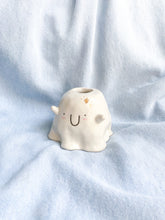 Load image into Gallery viewer, Ghost Candle Holder