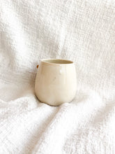 Load image into Gallery viewer, Okra the Otter Cup