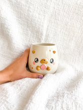 Load image into Gallery viewer, Okra the Otter Cup