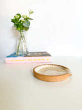 Load image into Gallery viewer, Cinnamon Roll Spoon Rest (73)
