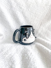 Load image into Gallery viewer, Hurricane the Husky Mug