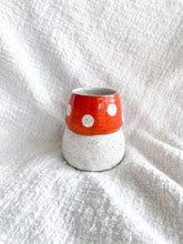 Load image into Gallery viewer, Speckled Mushroom Boi Cup