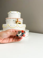 Load image into Gallery viewer, Lion &amp; Zebra Cake Topper
