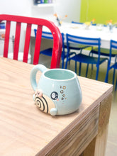 Load image into Gallery viewer, Chunky Poliwag Right Mug Gold Luster
