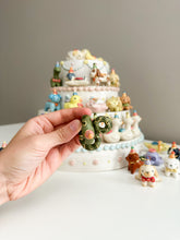 Load image into Gallery viewer, One-Off Cake Toppers

