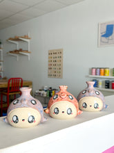 Load image into Gallery viewer, Sonny Angel Octopus Water Bell
