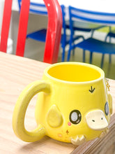 Load image into Gallery viewer, Chunky Psyduck Right Mug Gold Luster Charms

