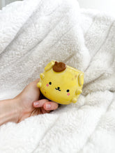 Load image into Gallery viewer, Pompompurin Espresso Cup - Gold
