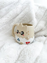 Load image into Gallery viewer, Chunky Togepi Mug - Gold
