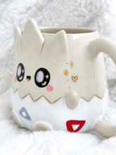 Load image into Gallery viewer, Chunky Togepi Mug - Gold
