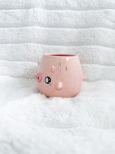 Load image into Gallery viewer, Chunky Piggy Wiggly Cup - Gold Luster
