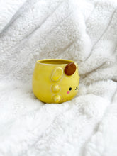 Load image into Gallery viewer, Pompompurin Espresso Cup - Gold

