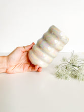 Load image into Gallery viewer, White Opal 14oz Bubbler Tumbler (41)
