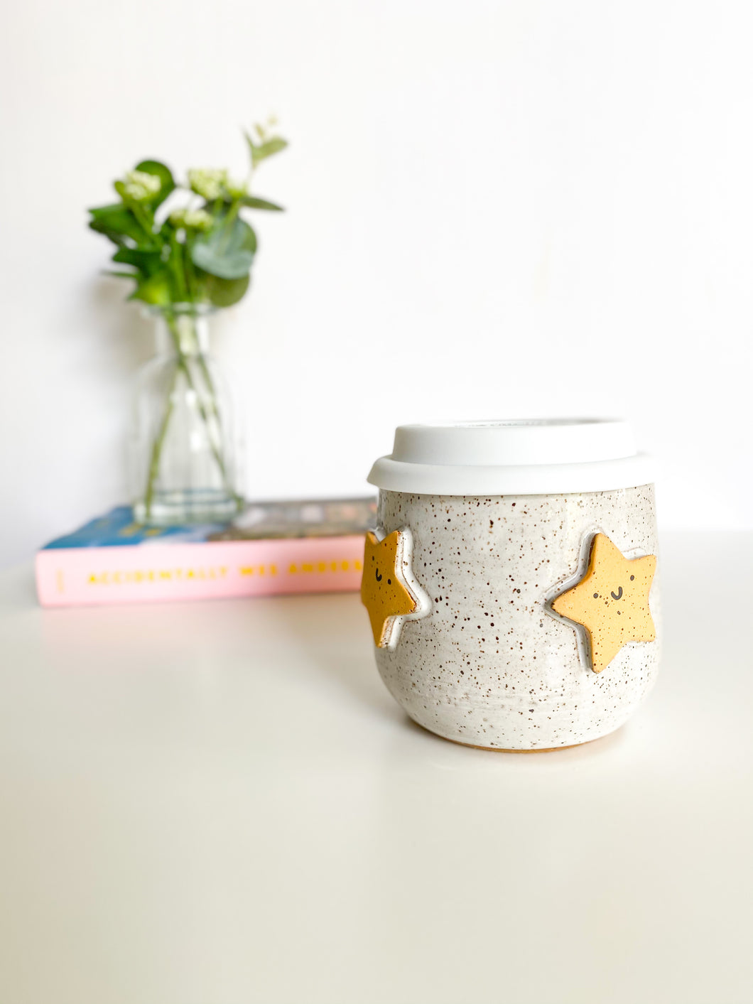 Happy Yellow Stars Travel Cup 14oz (47)